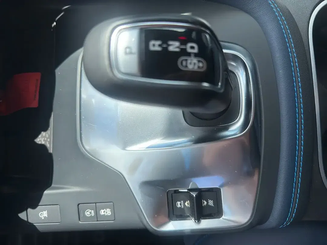 Jaguar E-Pace 4x4 R-Dynamic HSE - Thumbnail 22