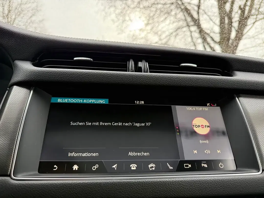 Jaguar XF 4x4 Sportbrake Chequered Flag - foto 8