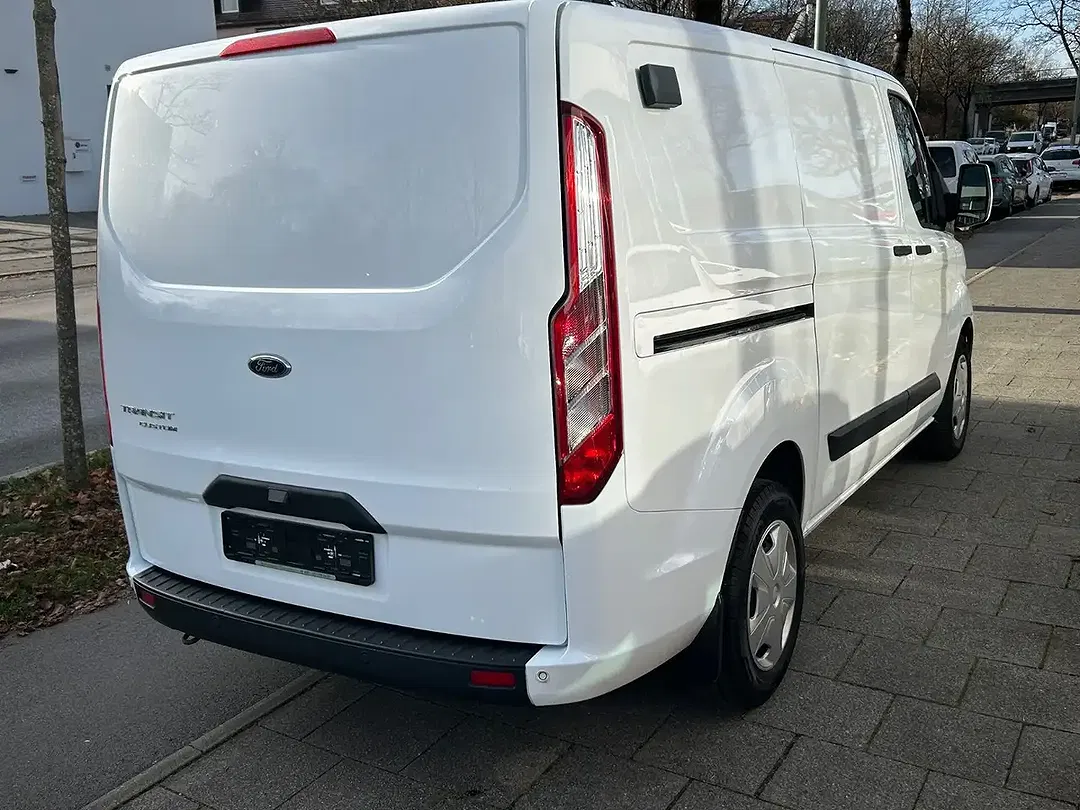 Ford Transit Custom - Thumbnail 8