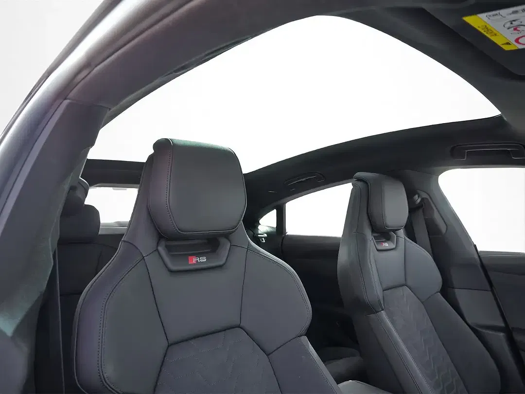 Audi RS e-tron GT quattro - Thumbnail 10