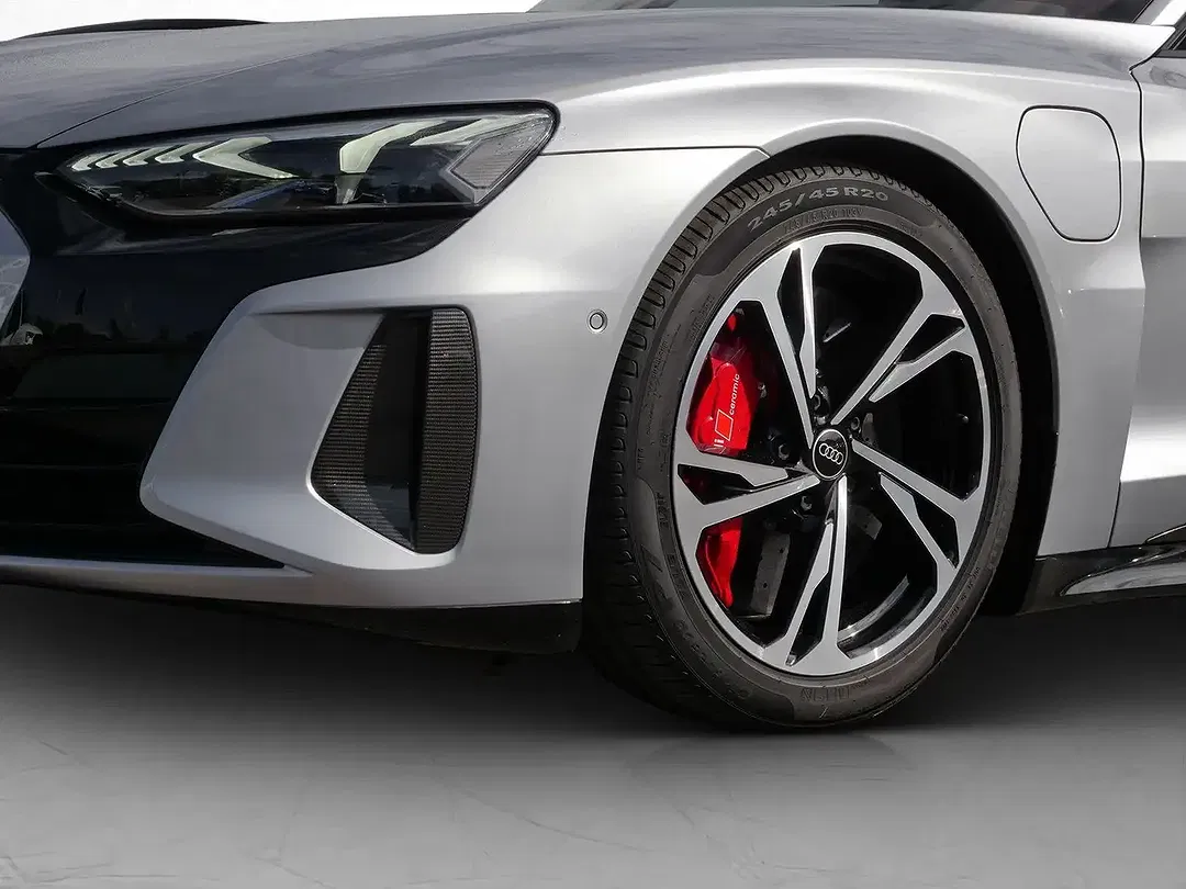 Audi RS e-tron GT quattro - Thumbnail 13
