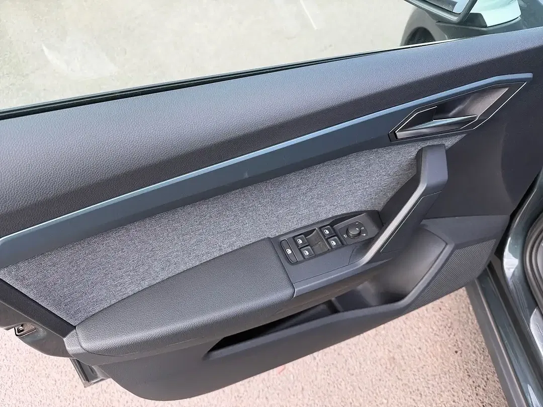 SEAT Arona Xperience - Thumbnail 11
