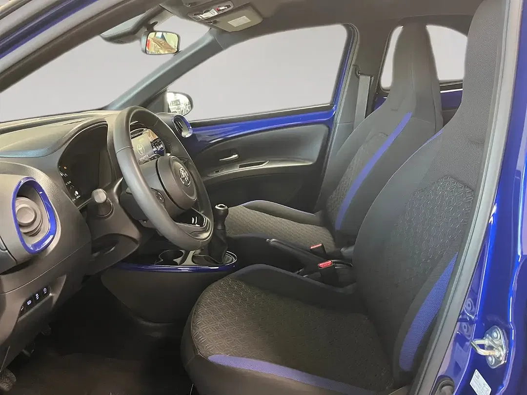 Toyota Aygo X Teamplayer - Thumbnail 6