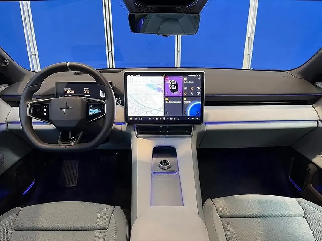 Polestar 4 100 kWh EV Long Range Pilot Plus - Thumbnail 9