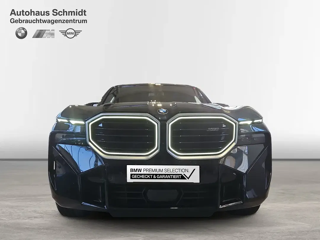 BMW XM - Thumbnail 4