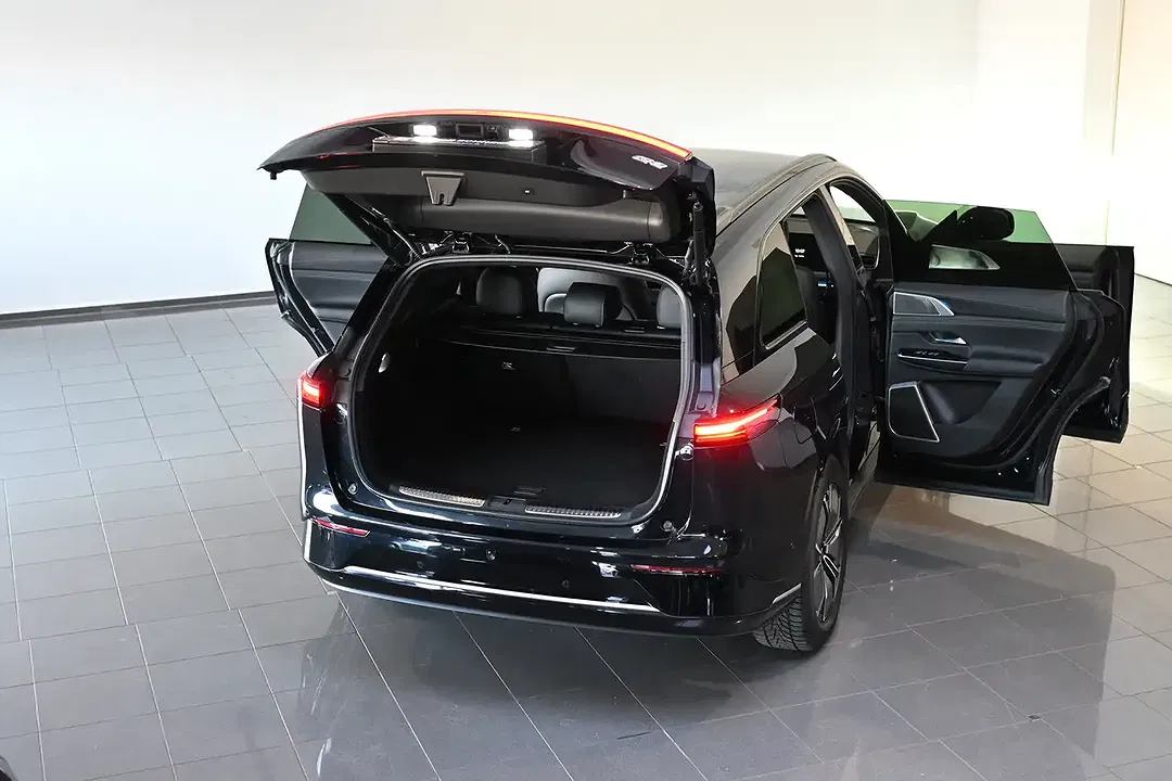 Xpeng G9 RWD Standard Range - Thumbnail 6