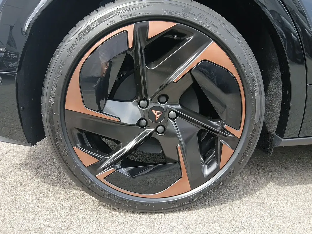 CUPRA Tavascan VZ - Thumbnail 6