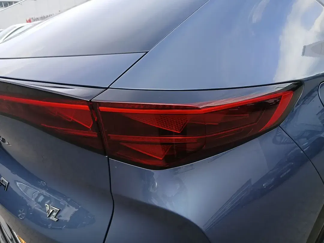CUPRA Tavascan VZ - Thumbnail 8