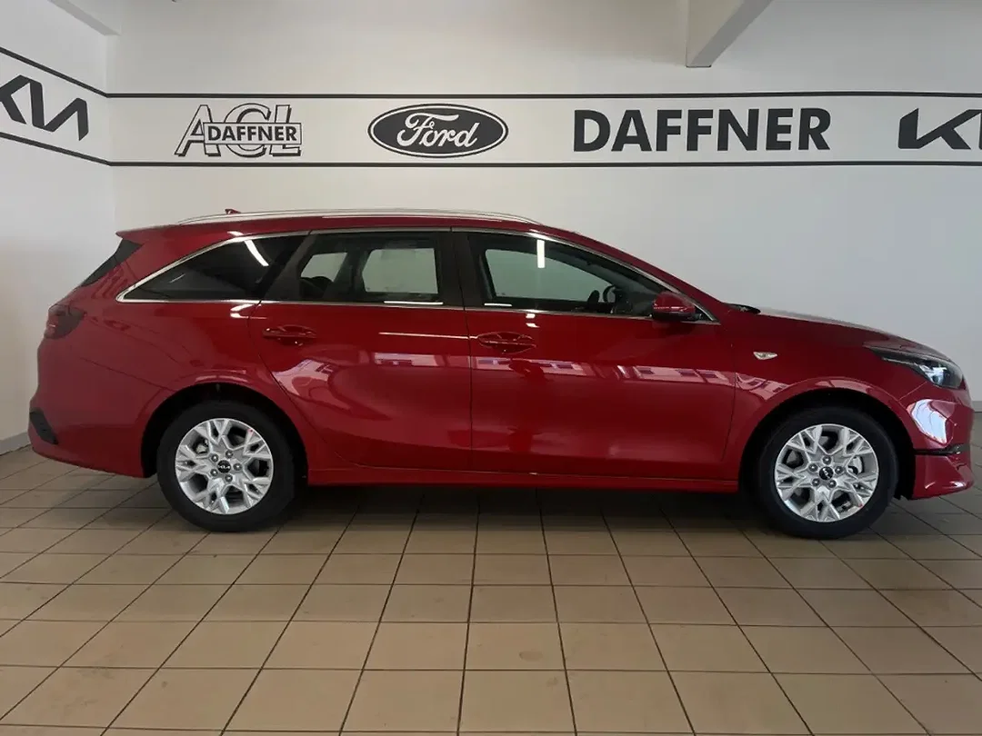 Kia Ceed SW / cee'd SW Vision - Afbeelding 1