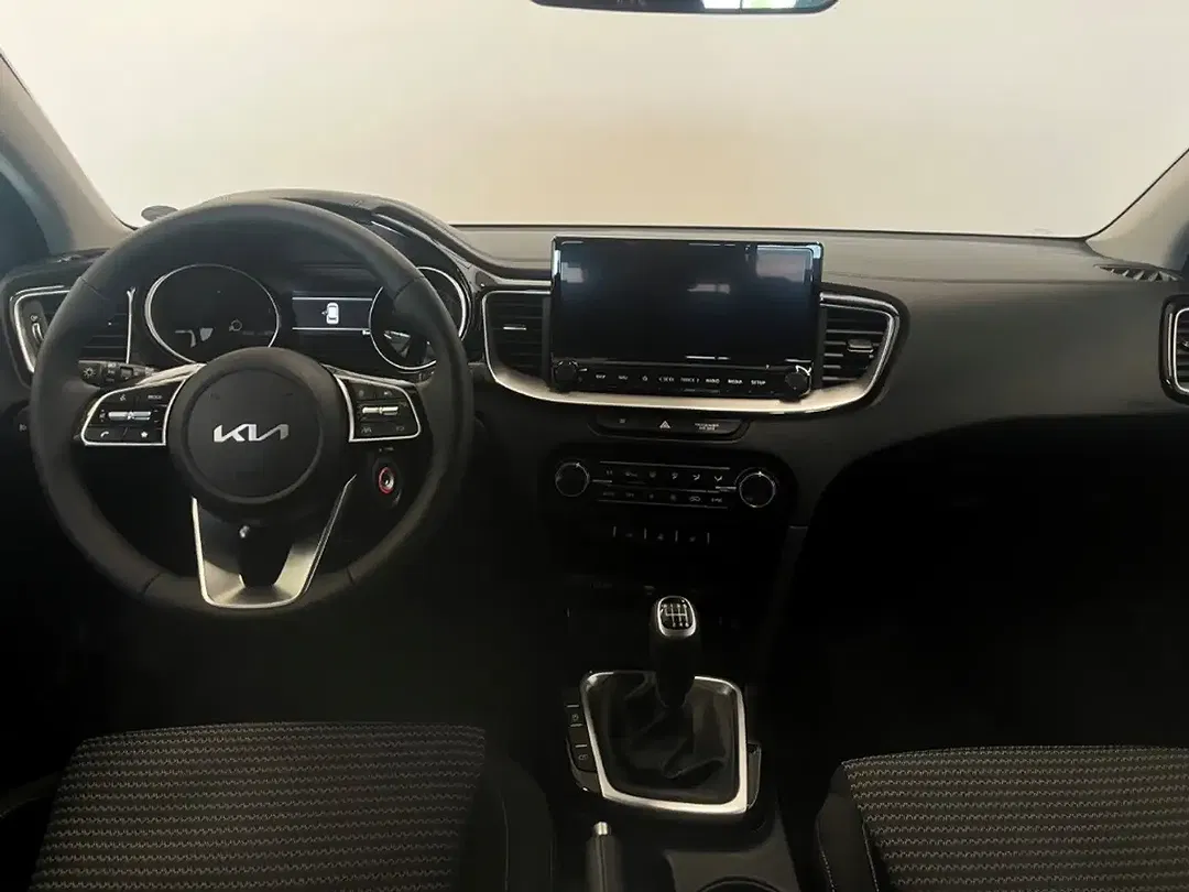 Kia Ceed SW / cee'd SW Vision - Thumbnail 8