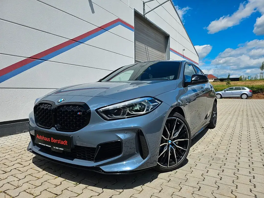 BMW 135 xDrive - Thumbnail 1