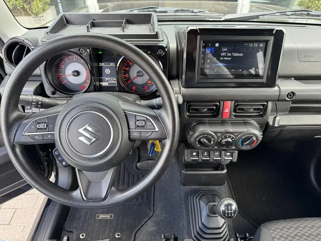 Suzuki Jimny 1.5 AllGrip 4x4 - Thumbnail 10