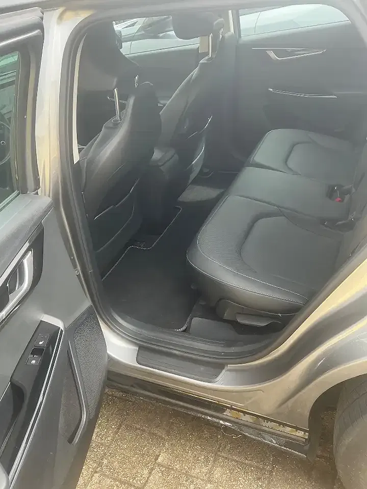 Kia EV6 77.4 kWh - Thumbnail 9