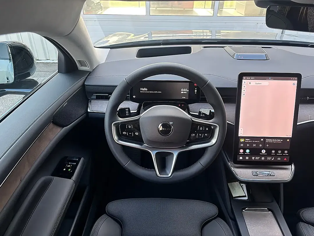 Volvo ES90 Single Motor Extended Range Plus - Thumbnail 9