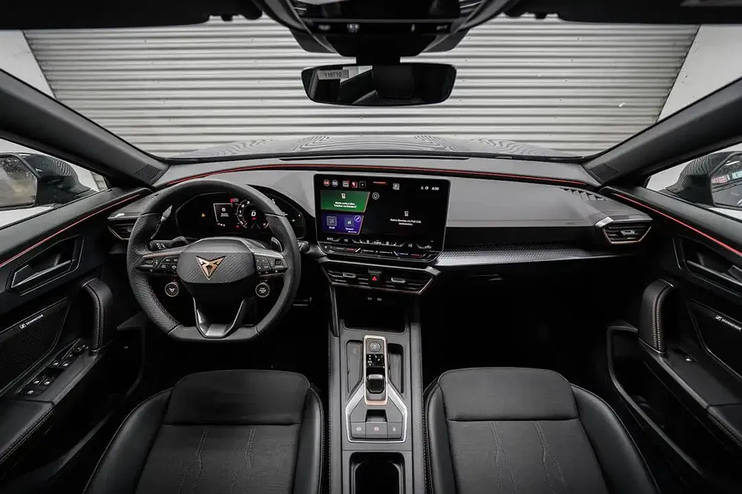 CUPRA Formentor 1.5 eTSI DSG AUT - Thumbnail 6