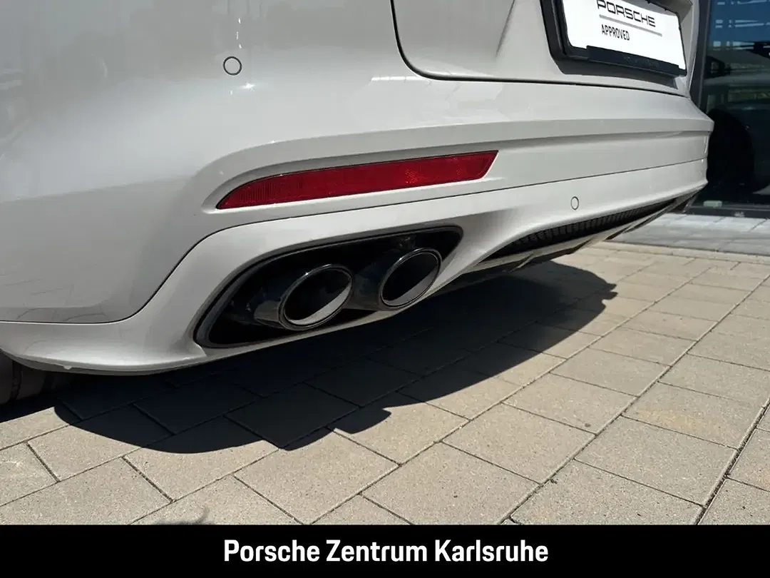 Porsche Panamera E-Hybrid Turbo S Sport Turismo - Thumbnail 13