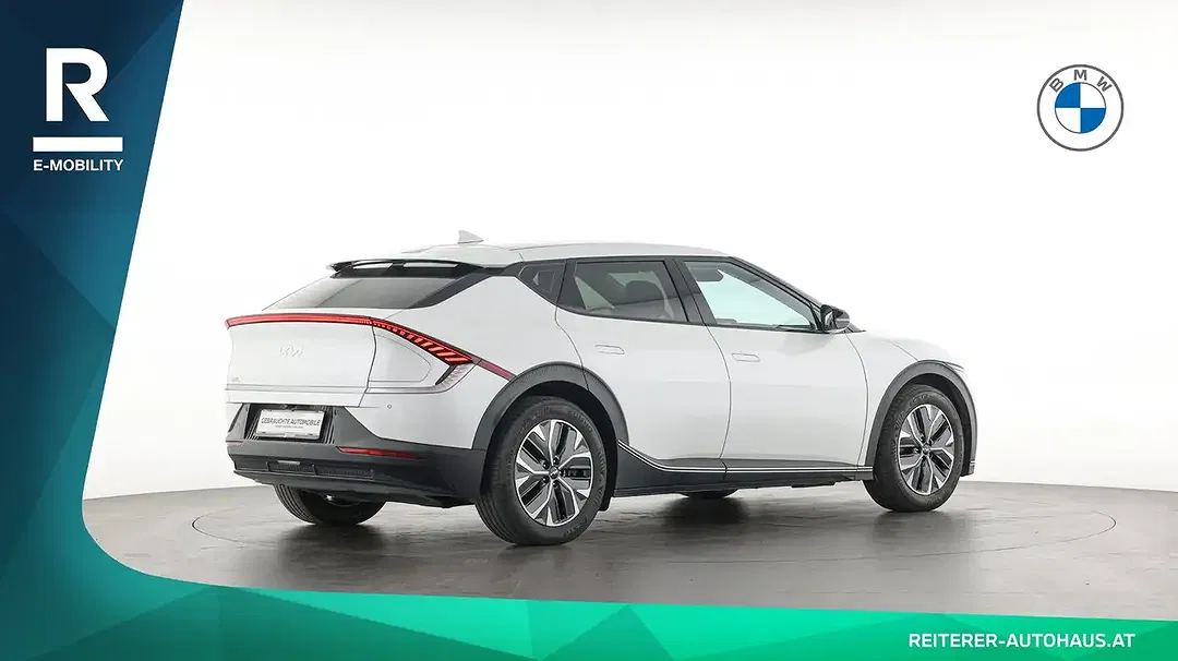 Kia EV6 - Thumbnail 6