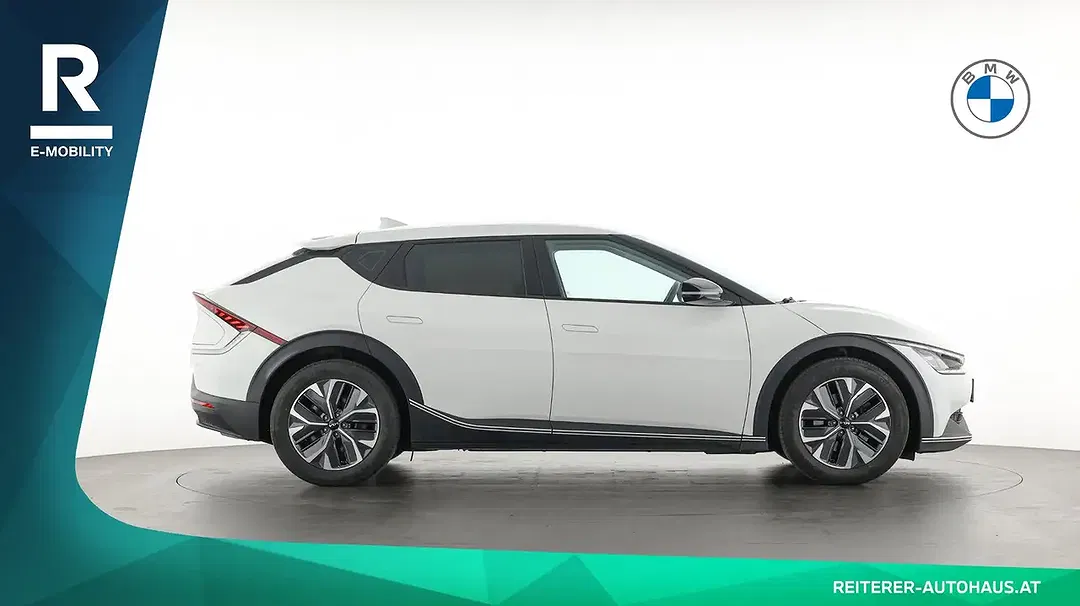 Kia EV6 - Thumbnail 7