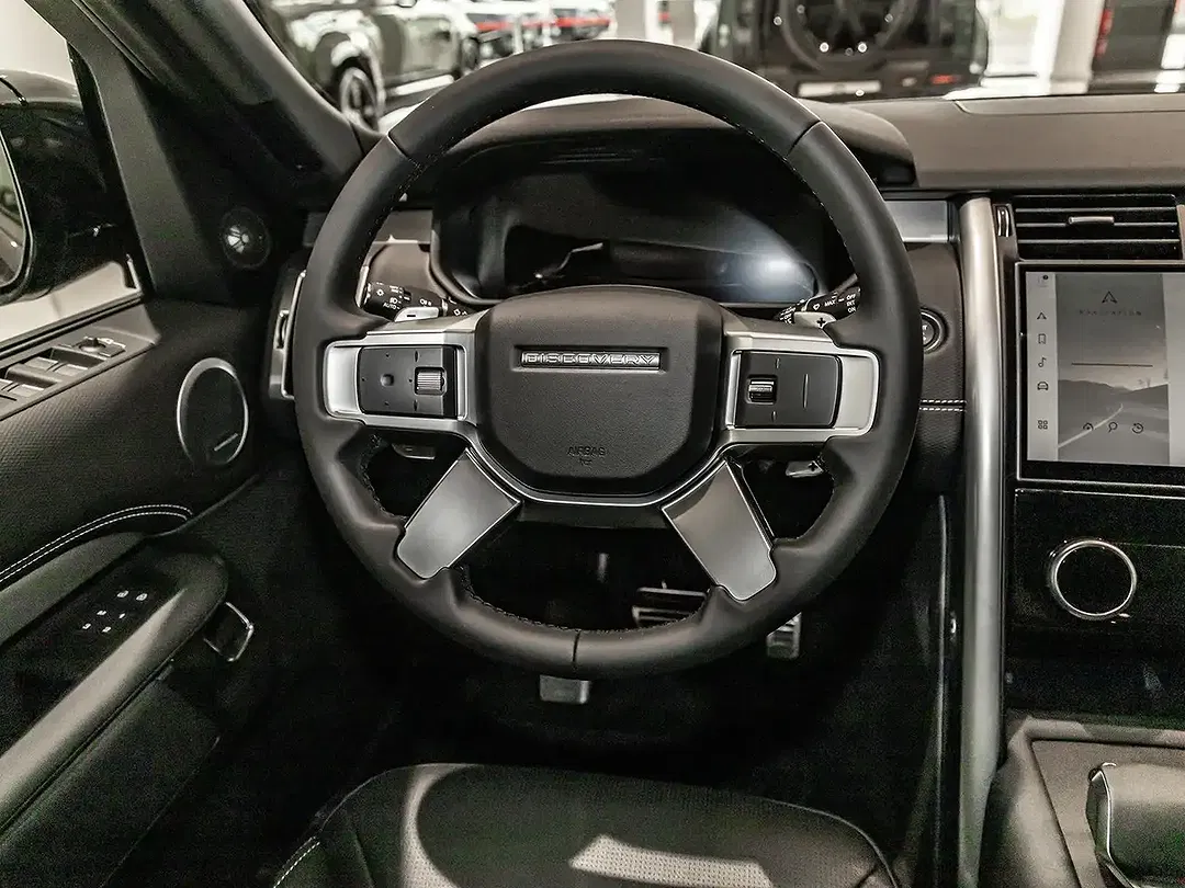 Land Rover Discovery D350 - Thumbnail 13