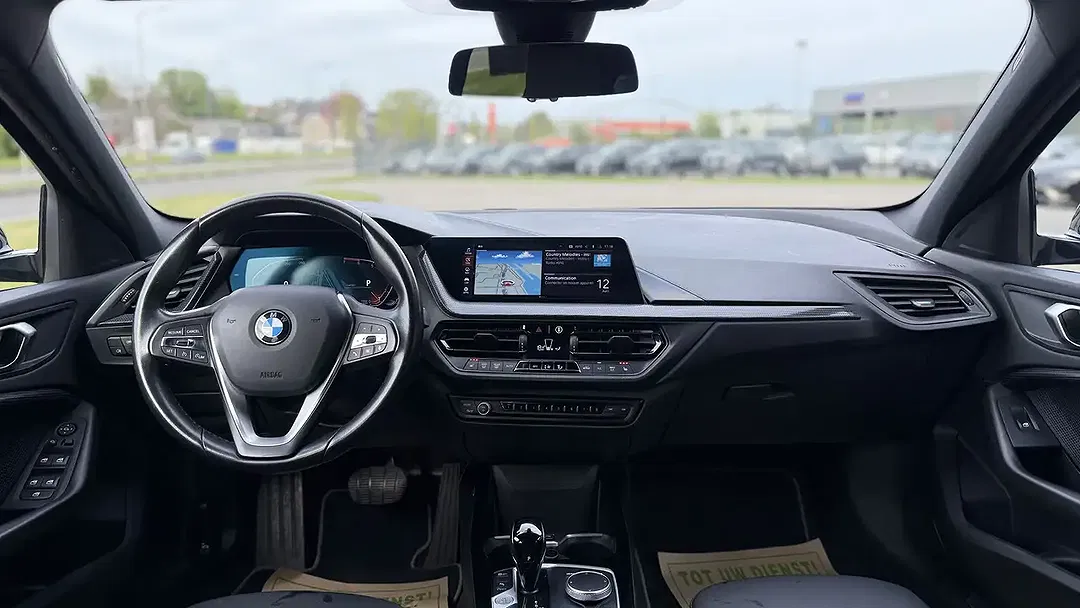 BMW 118 - Thumbnail 10