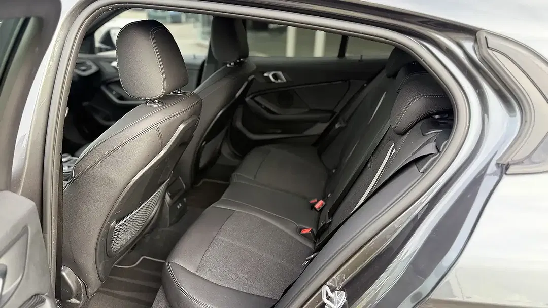 BMW 118 - Thumbnail 8