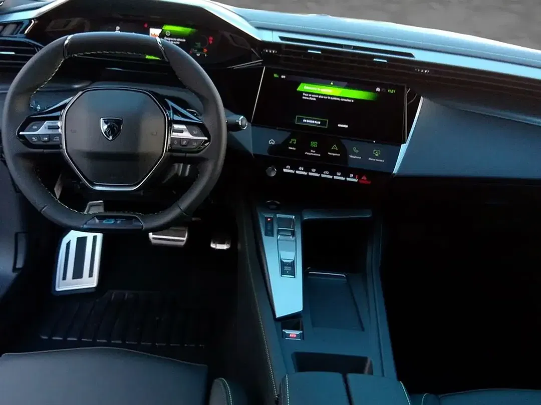 Peugeot 408 145 e-DSC6 Hybrid GT Exclusive - Thumbnail 13