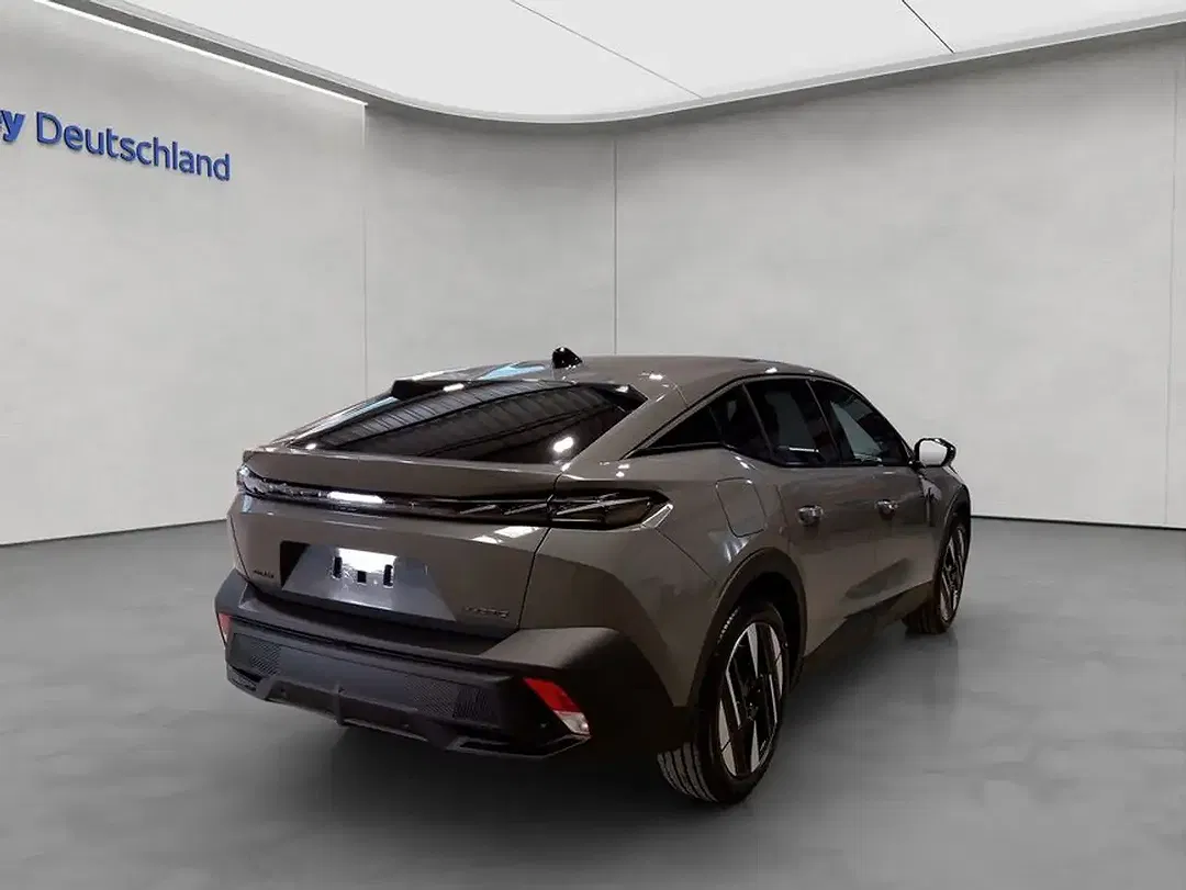 Peugeot 408 145 e-DSC6 Hybrid GT Exclusive - Thumbnail 6