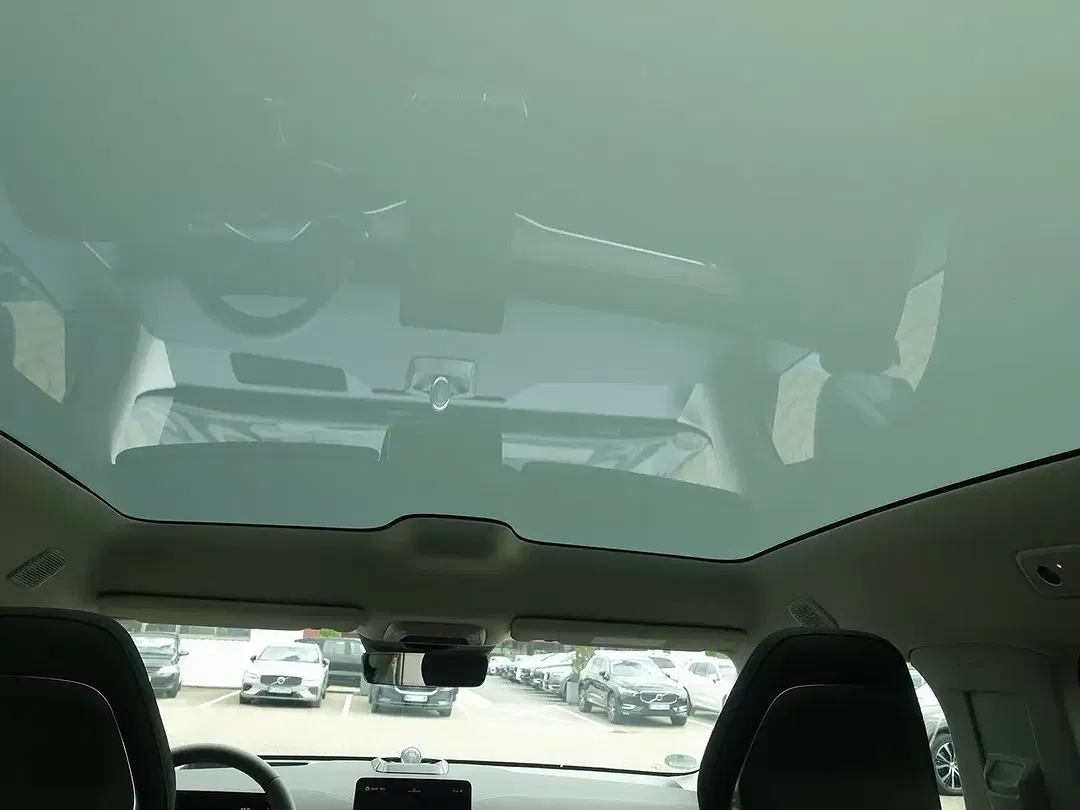 Volvo ES90 Ultra - Thumbnail 21