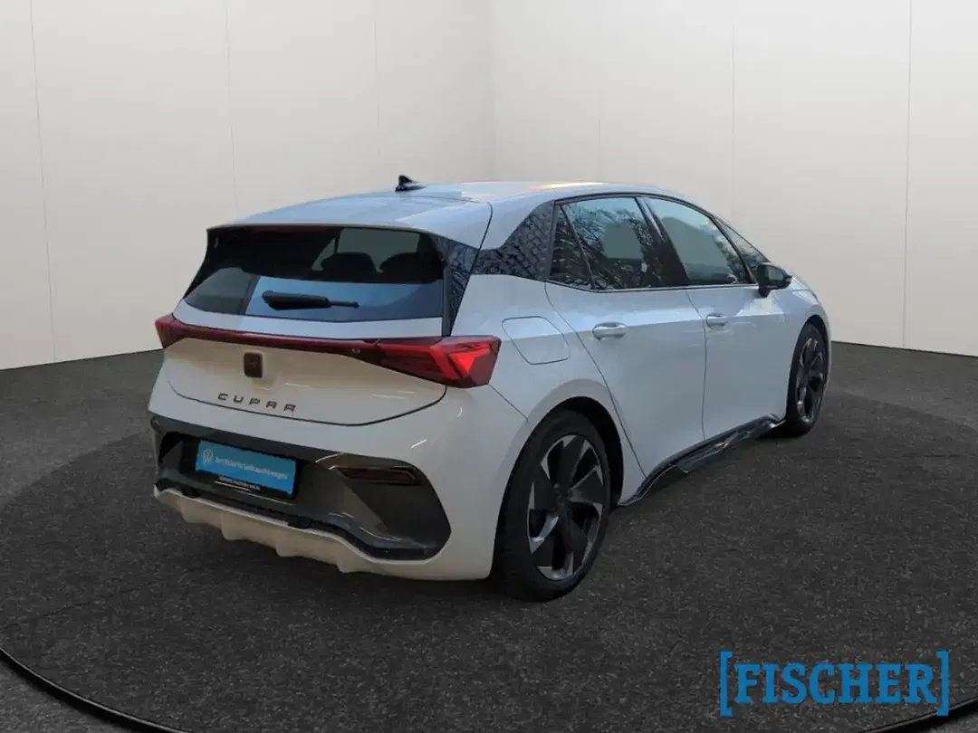 CUPRA Born - Thumbnail 5