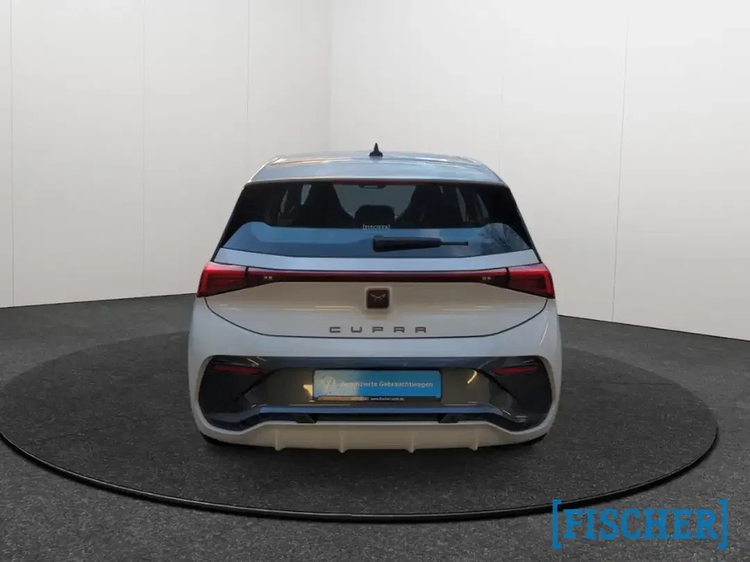 CUPRA Born - Thumbnail 6