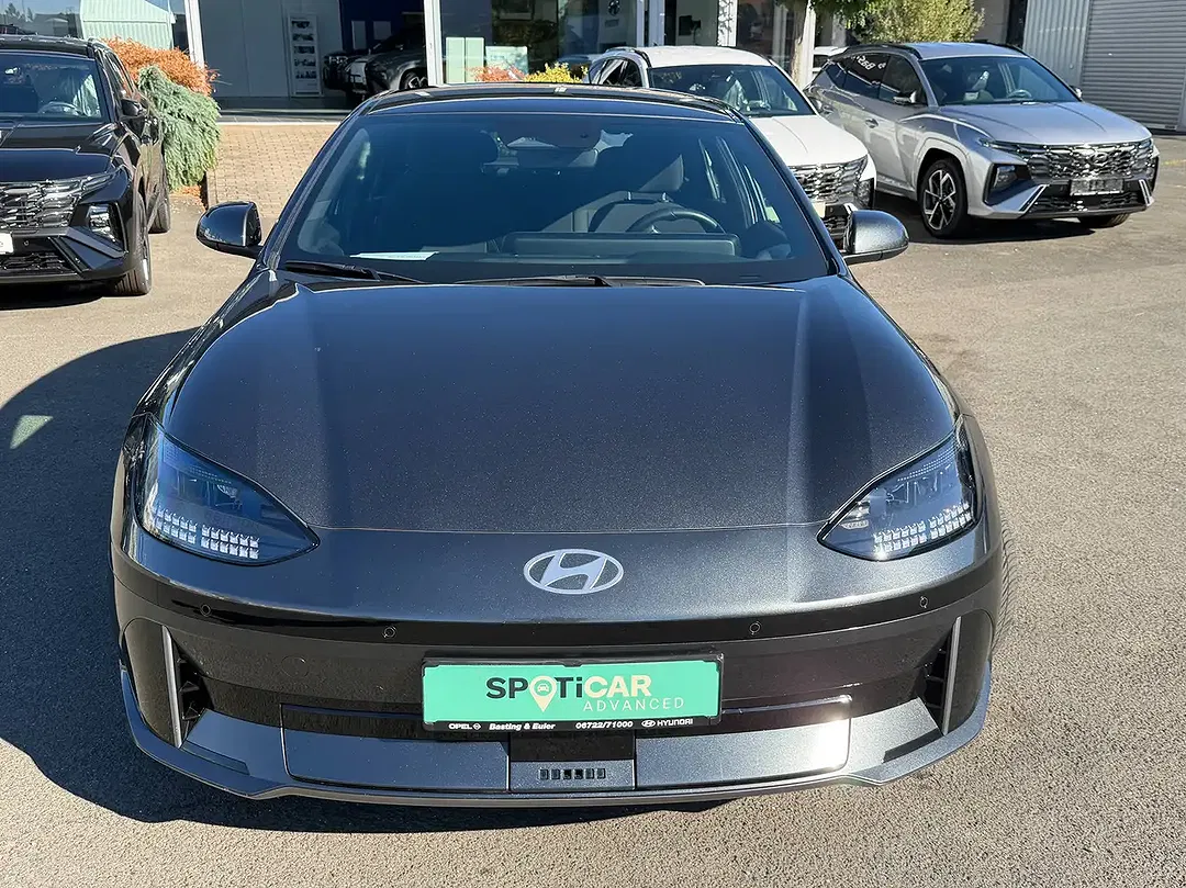 Hyundai IONIQ 6 - Thumbnail 7
