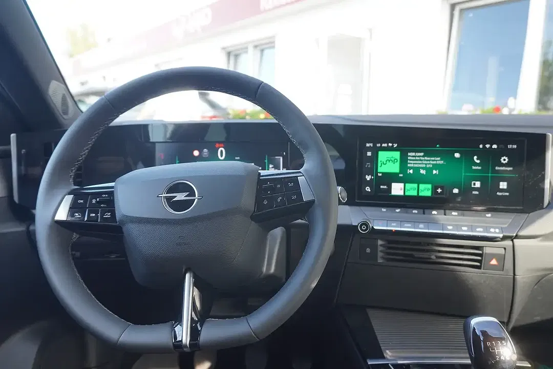 Opel Astra 1.2 Edition - Thumbnail 10