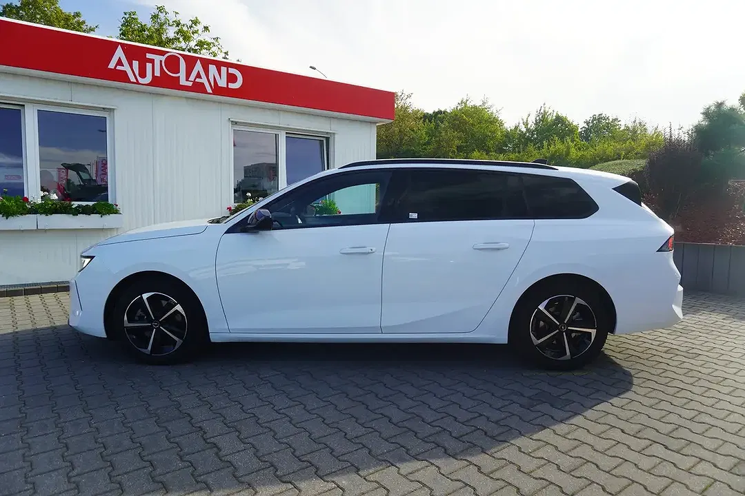 Opel Astra 1.2 Edition - foto 2