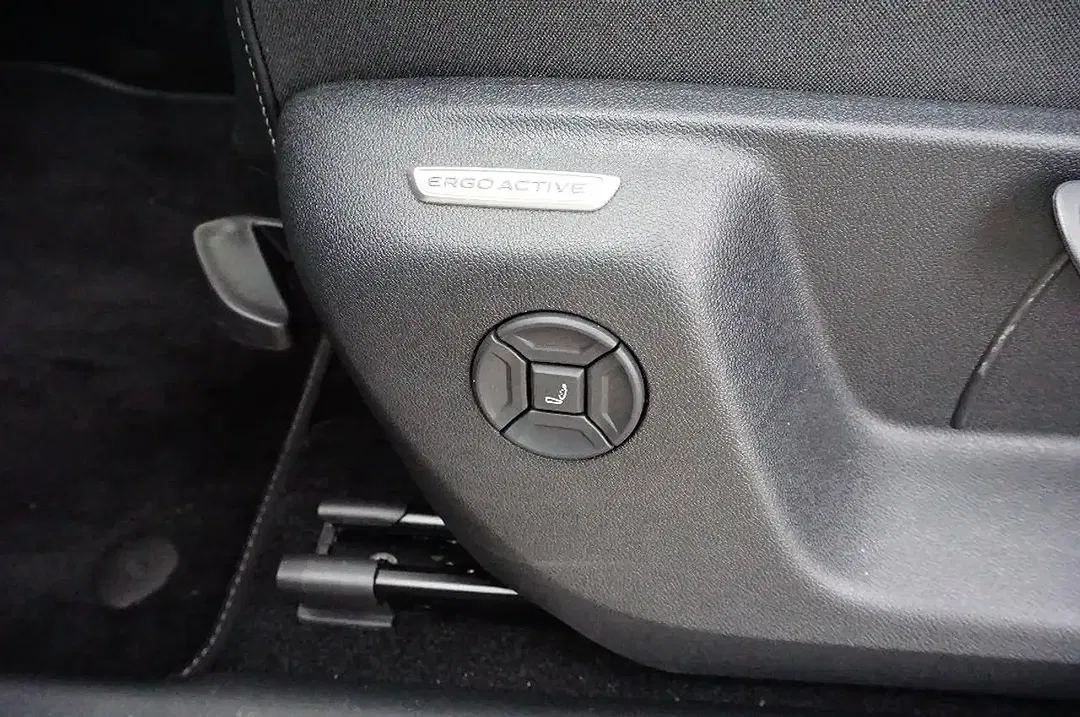 Volkswagen Tayron 2.0 TDI 4Motion R-Line - Thumbnail 18