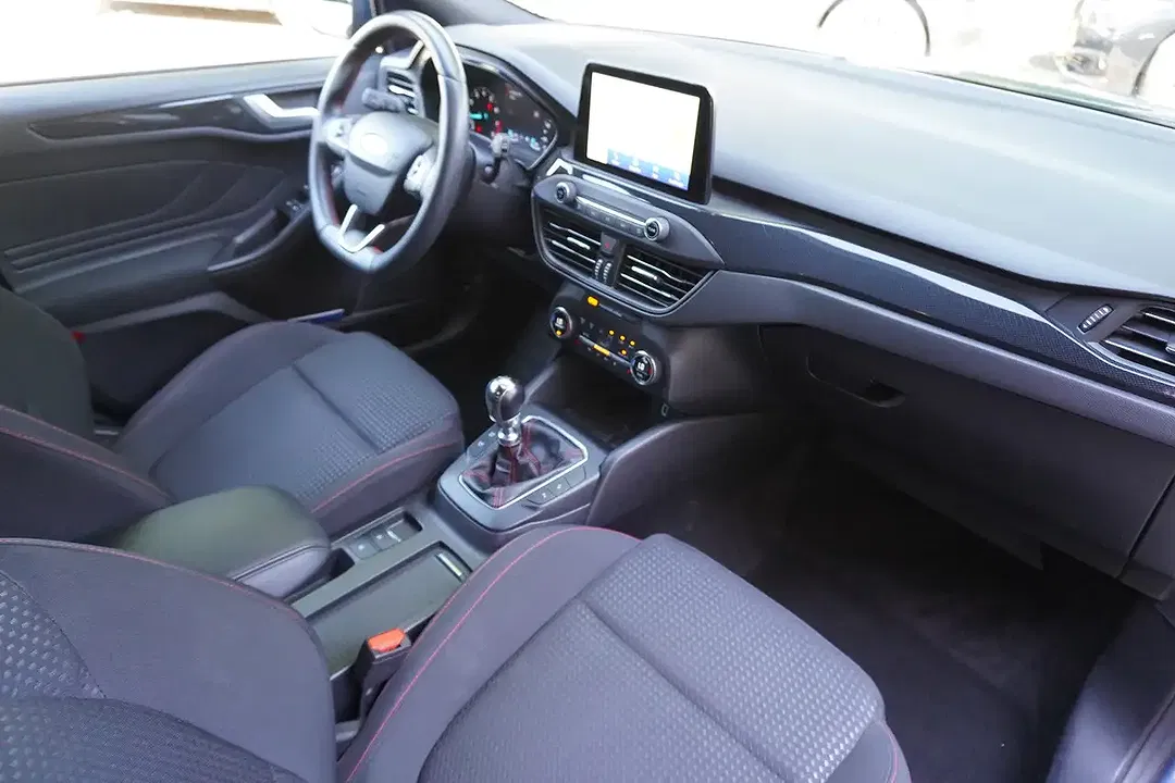 Ford Focus 1.0 ST-Line - Thumbnail 12
