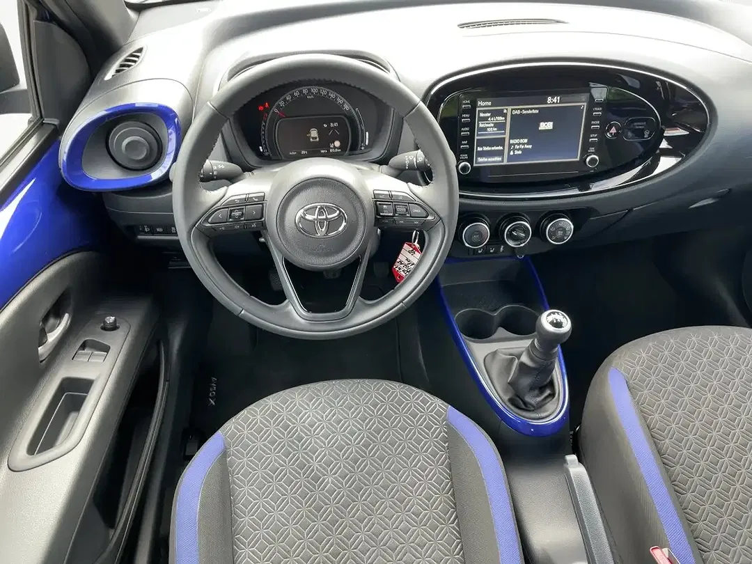 Toyota Aygo - Thumbnail 9