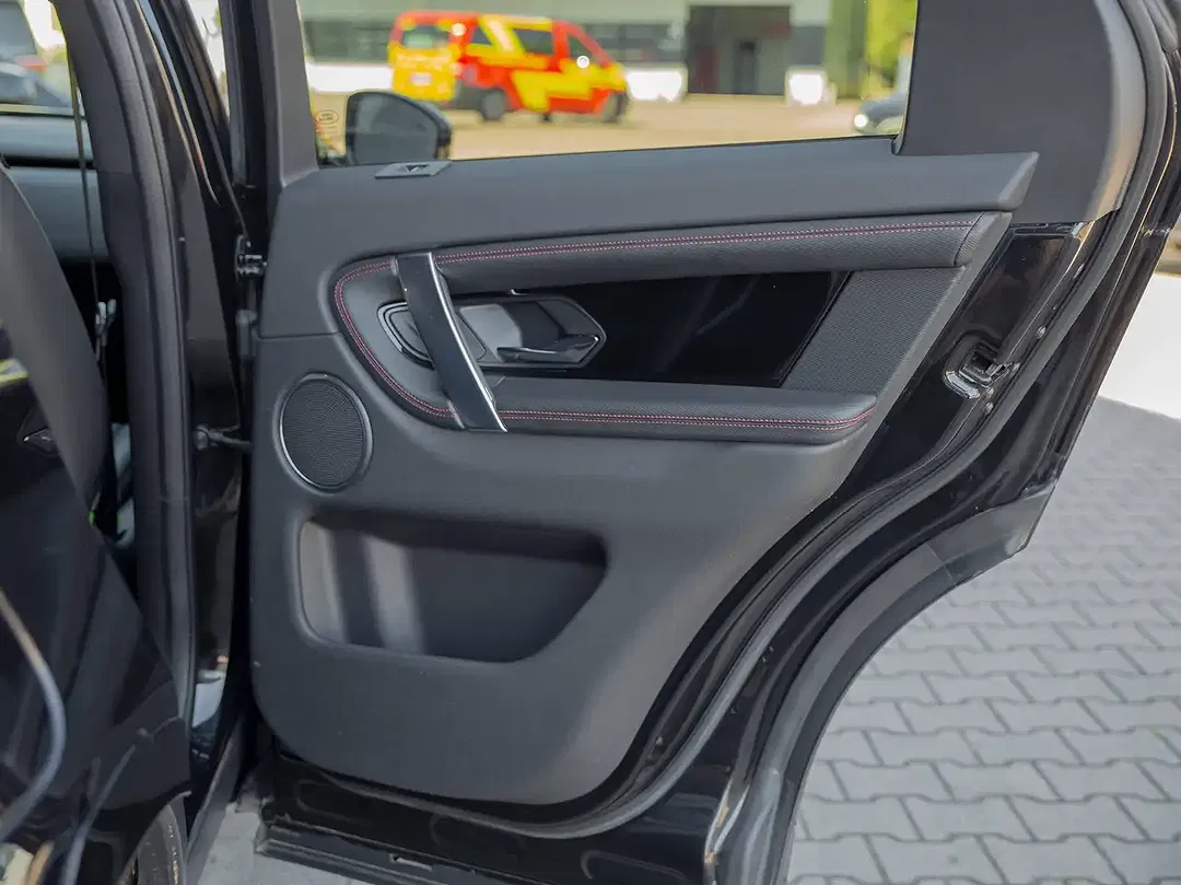 Land Rover Discovery Sport 4x4 R-Dynamic S - Thumbnail 10