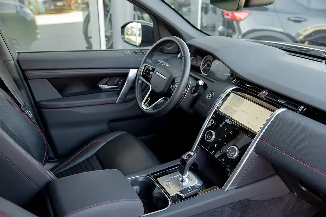 Land Rover Discovery Sport 4x4 R-Dynamic S - Thumbnail 13