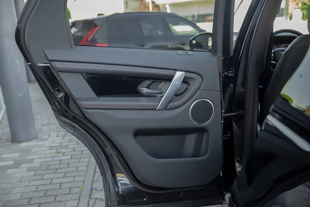 Land Rover Discovery Sport 4x4 R-Dynamic S - Thumbnail 9