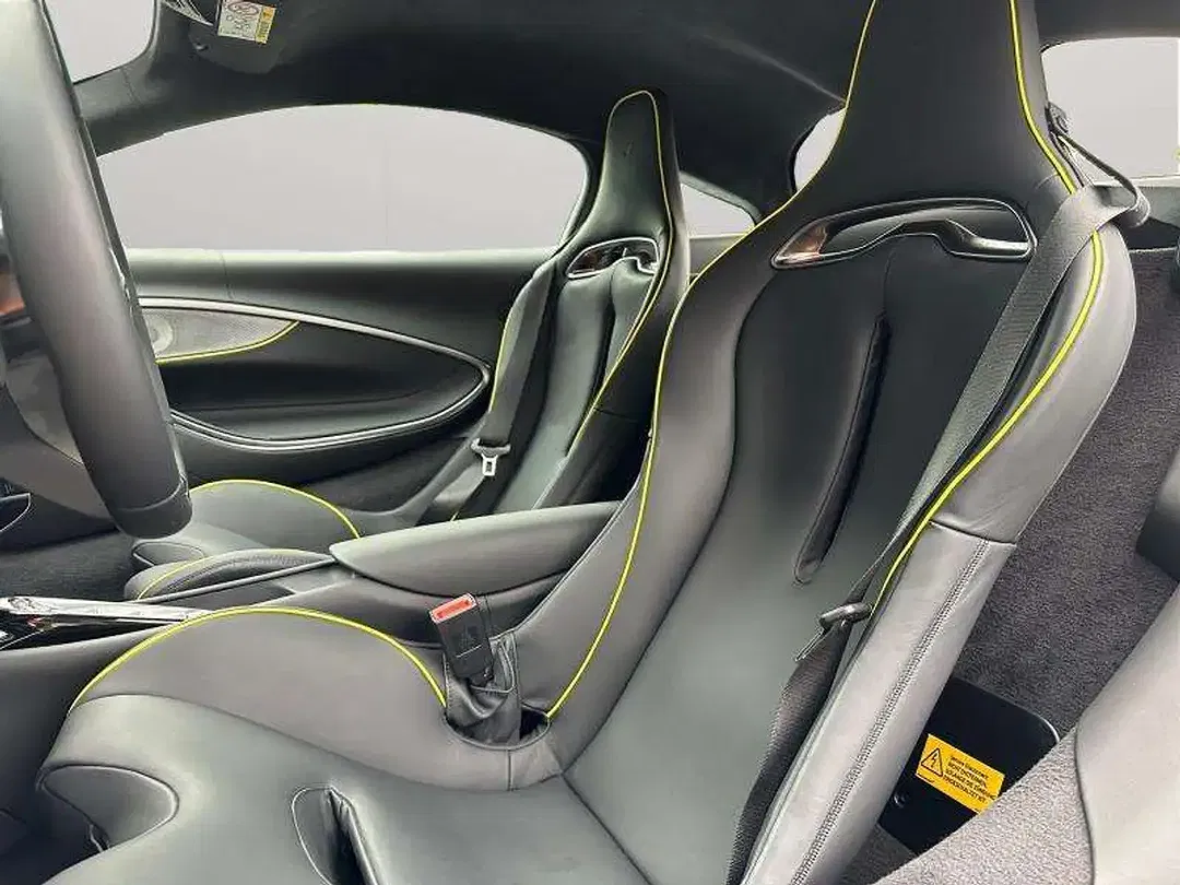 McLaren Artura Coupé - Thumbnail 12
