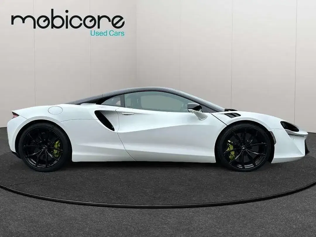 McLaren Artura Coupé - Thumbnail 5
