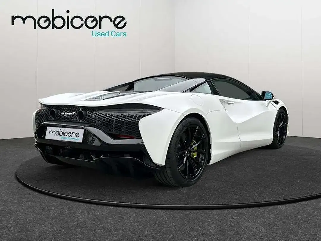 McLaren Artura Coupé - Thumbnail 6