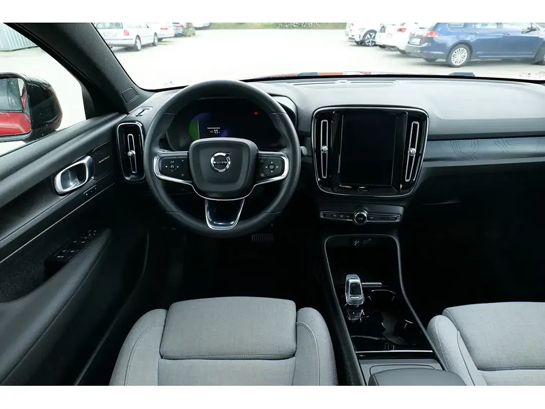 Volvo C40 EV Recharge Ultimate - Thumbnail 12