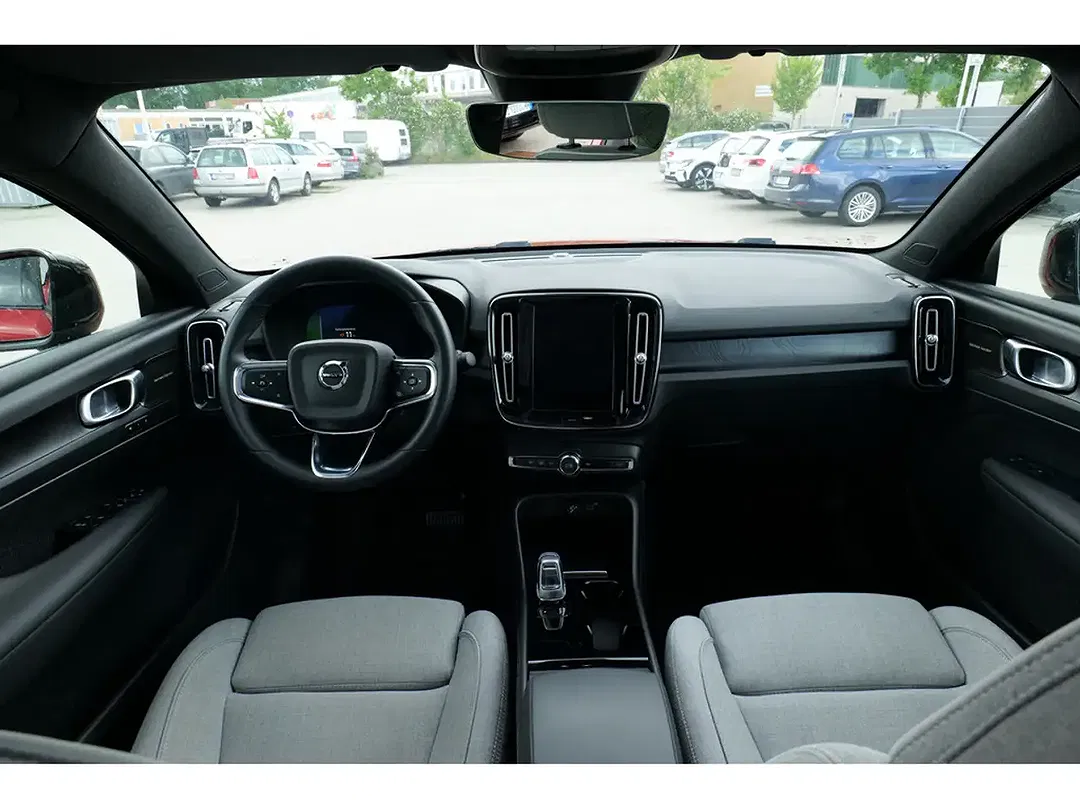 Volvo C40 EV Recharge Ultimate - Thumbnail 13