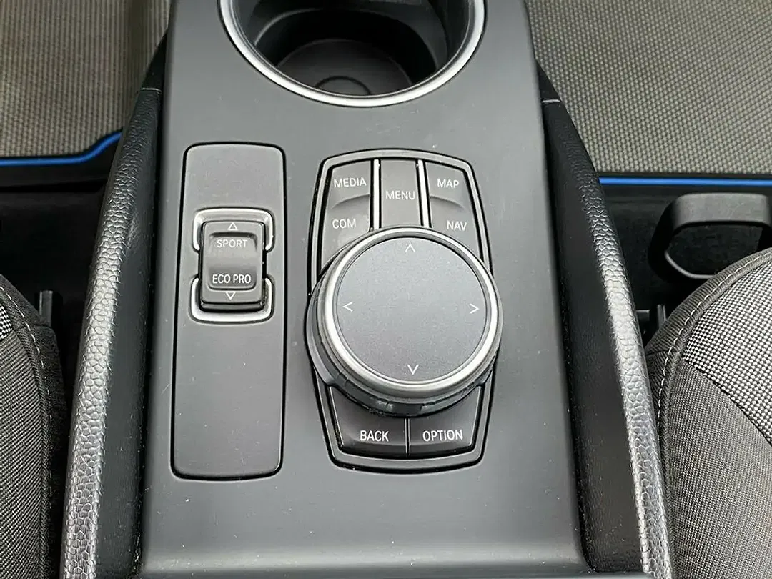 BMW i3 Sport - Thumbnail 5