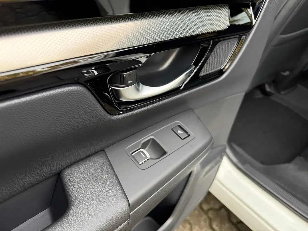 Honda CR-V PHEV Advance Tech - Thumbnail 12