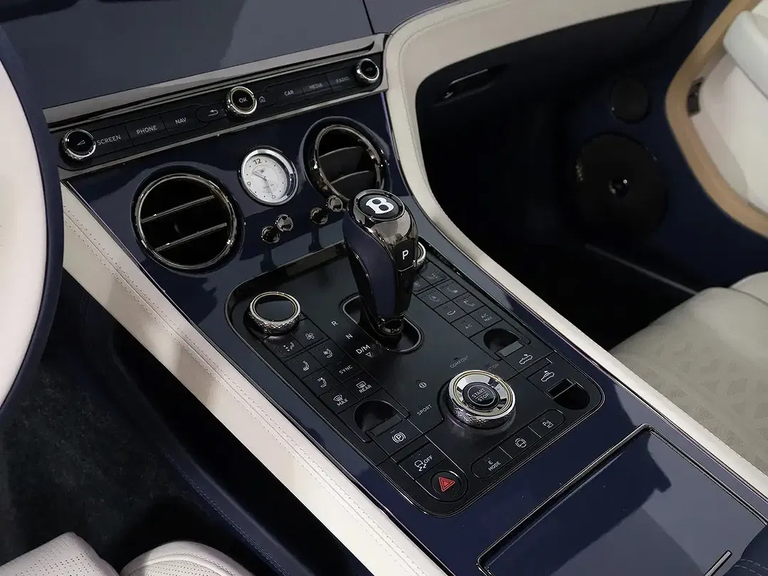 Bentley Continental Mulliner - Thumbnail 15