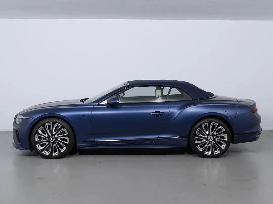 Bentley Continental Mulliner - Thumbnail 4