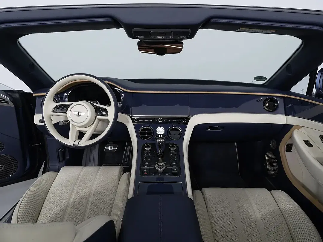 Bentley Continental Mulliner - Thumbnail 6