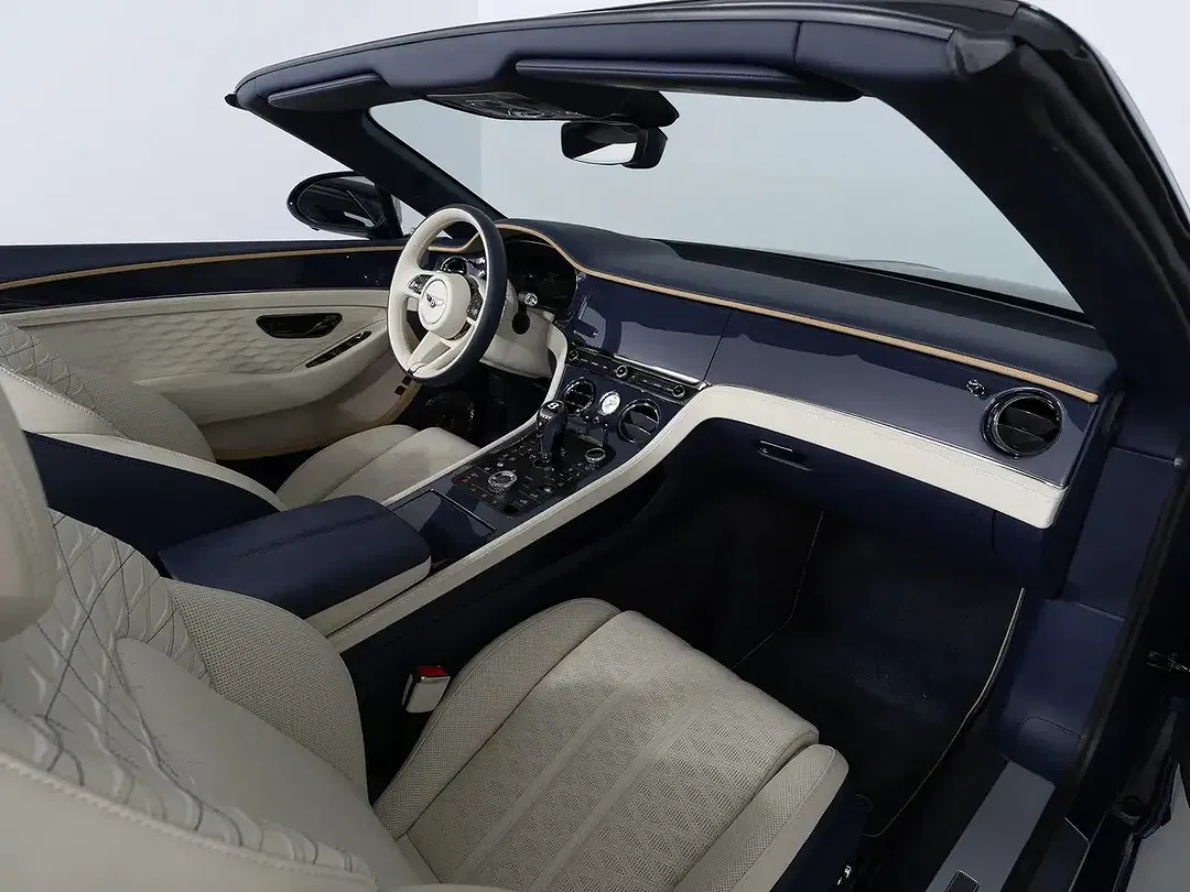 Bentley Continental Mulliner - Thumbnail 8
